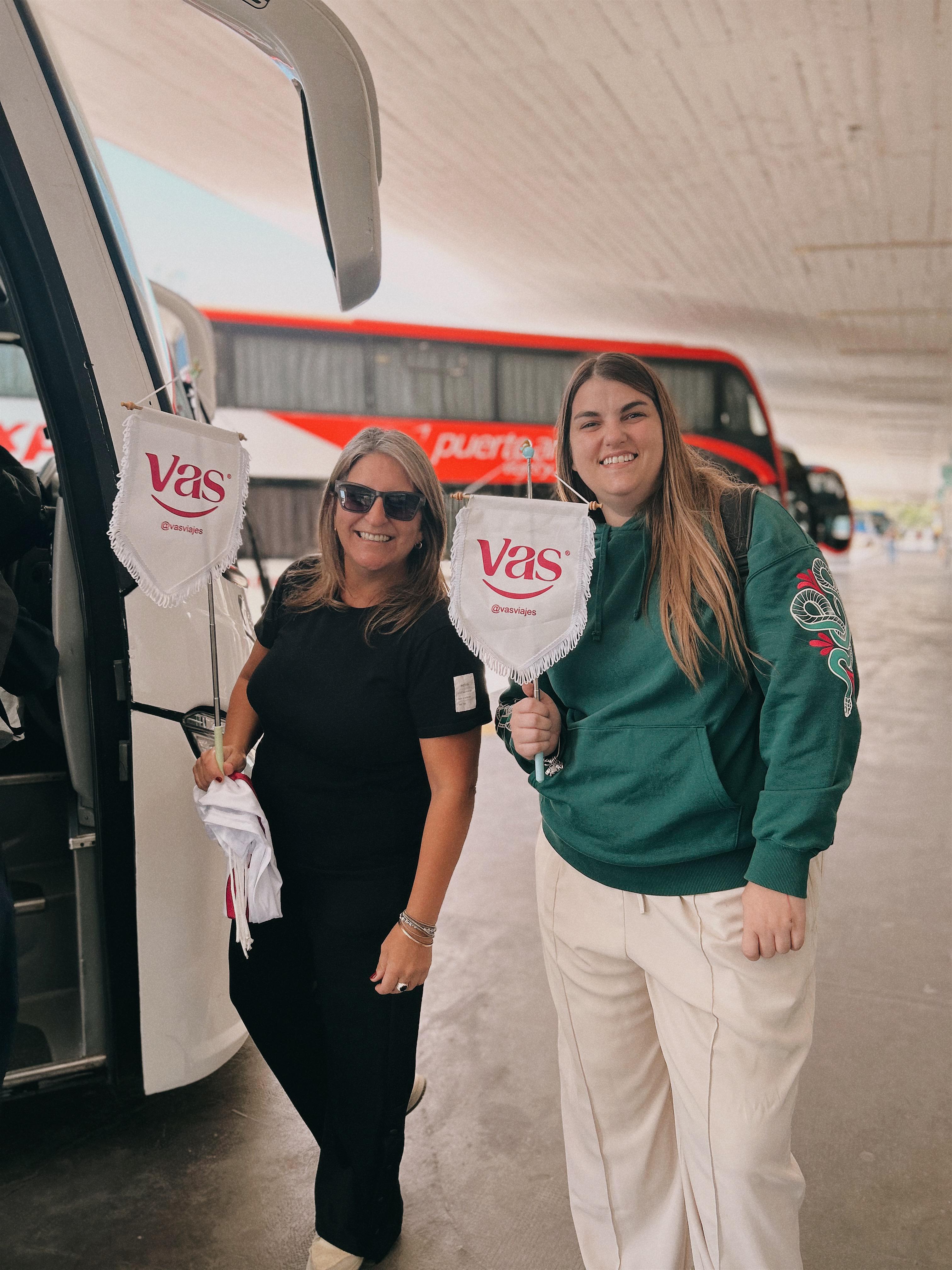 Flor – Coordinadora VAS Viajes